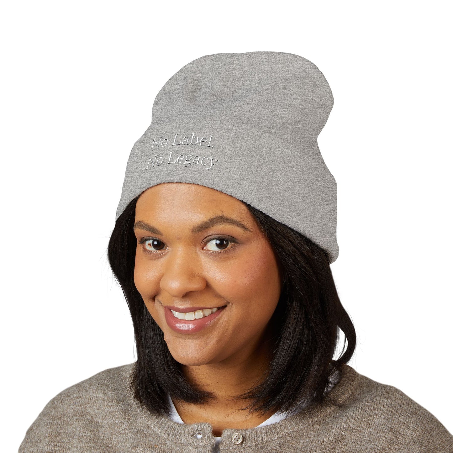 🖤 No Label. No Legacy – Cuffed Beanie Minimal words. Maximum energy.