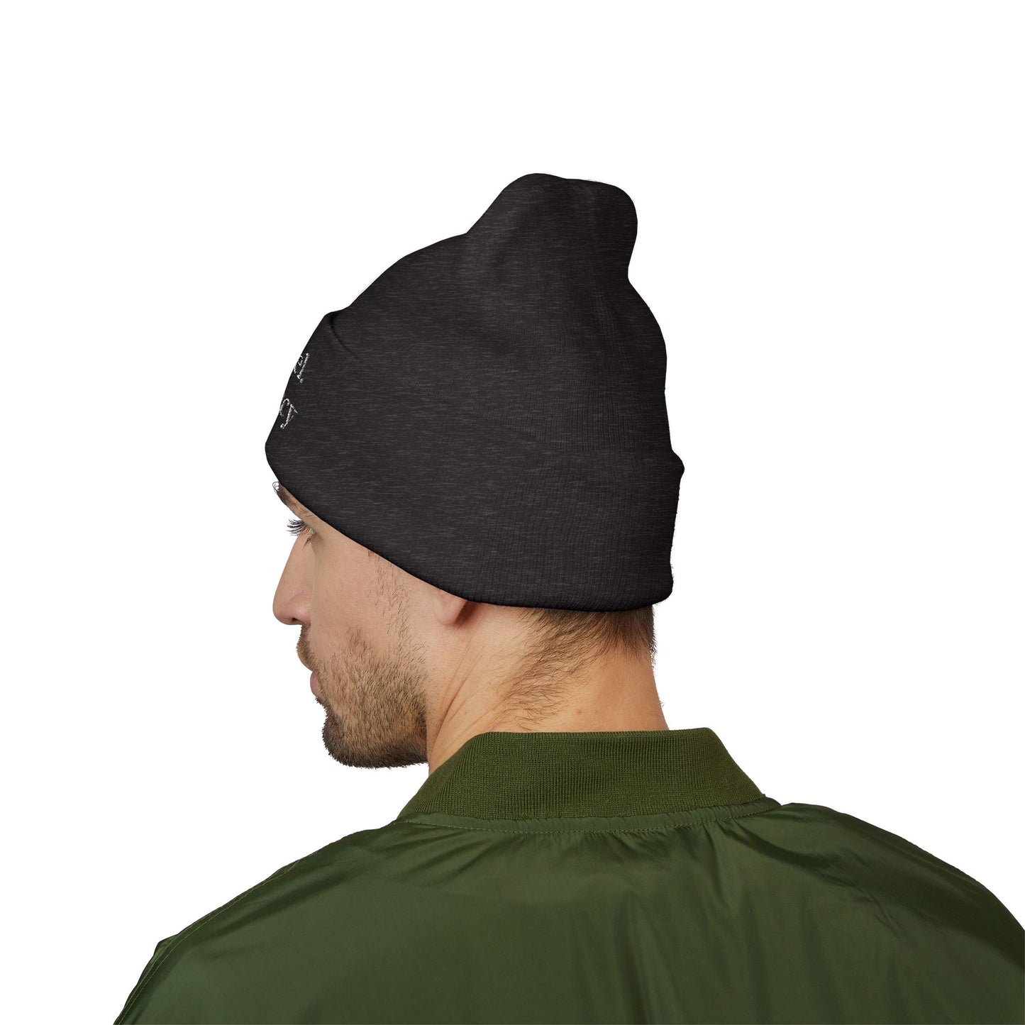 🖤 No Label. No Legacy – Cuffed Beanie Minimal words. Maximum energy.