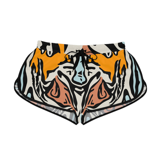 Wild Expression Set — Abstract Cropped Tee & “Wild & Free” Relaxed Shorts