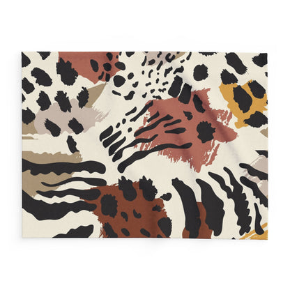Cozy Arctic Fleece Blanket – Animal Print Throw for Stylish Comfort & Warmth