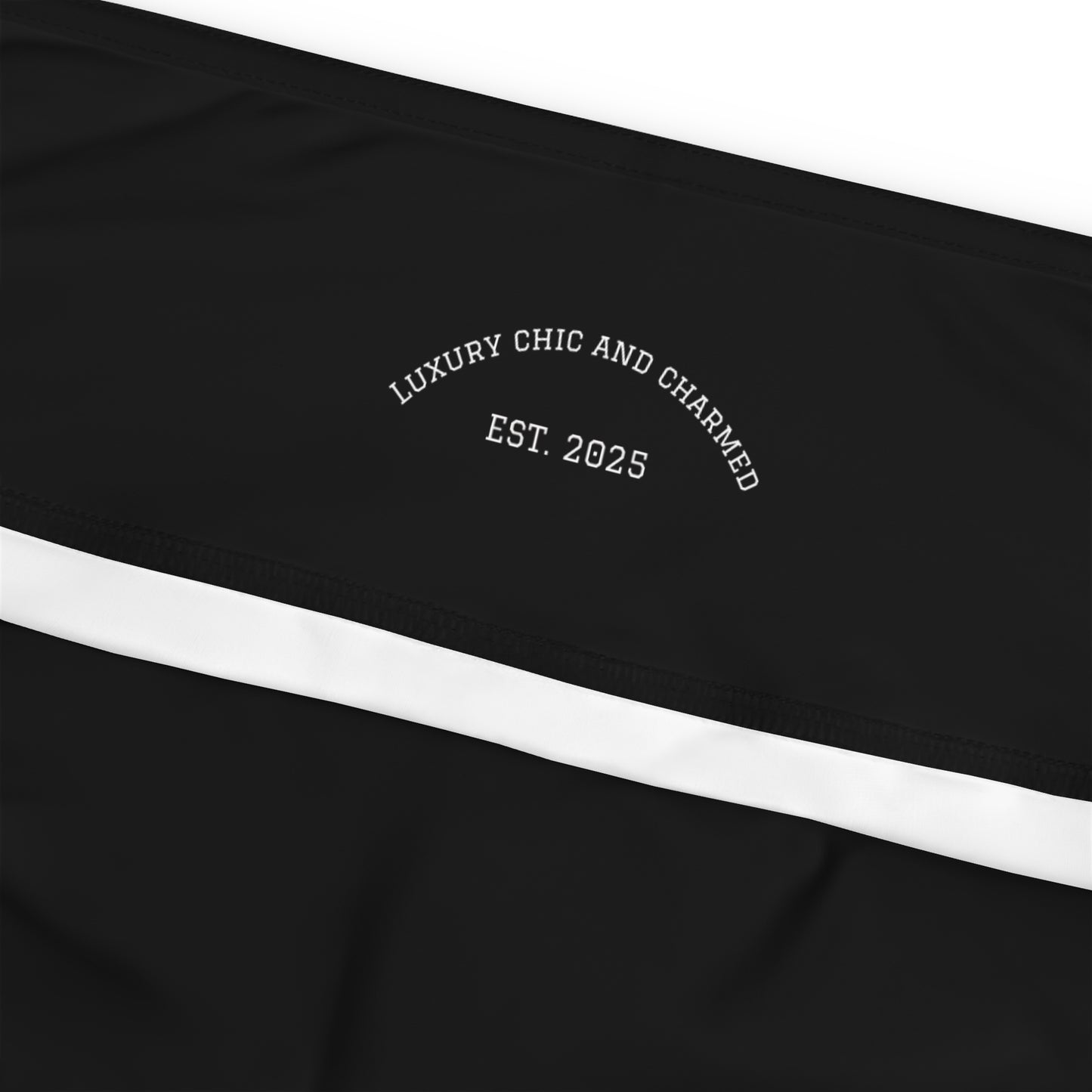 CurveFlow Plus Size Black Leggings – Classic Comfort, Effortless Fit, Everyday Essential