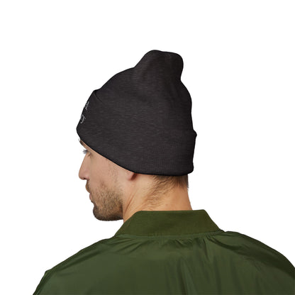 🖤 No Label. No Legacy – Cuffed Beanie Minimal words. Maximum energy.