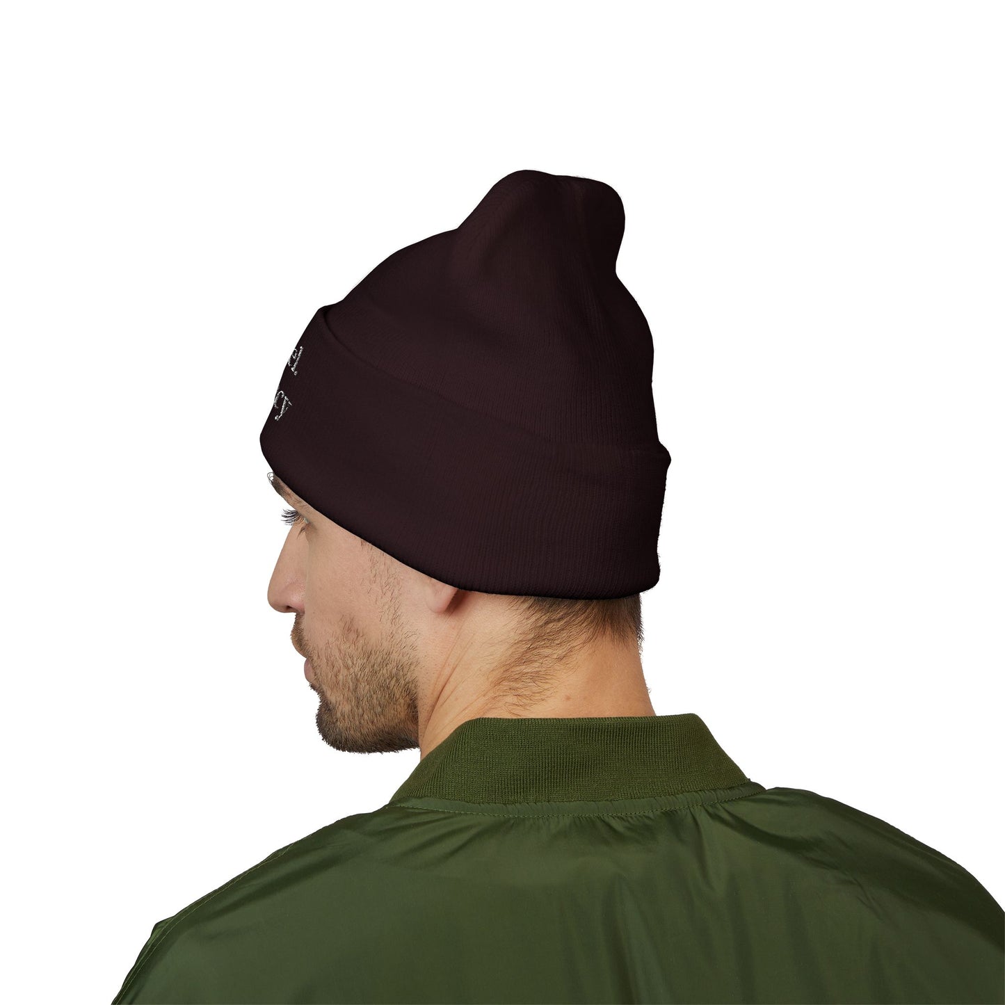 🖤 No Label. No Legacy – Cuffed Beanie Minimal words. Maximum energy.